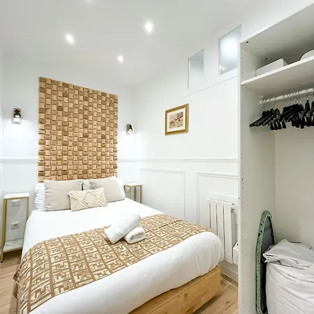 81 - Luxe Sebastopol Appartamento