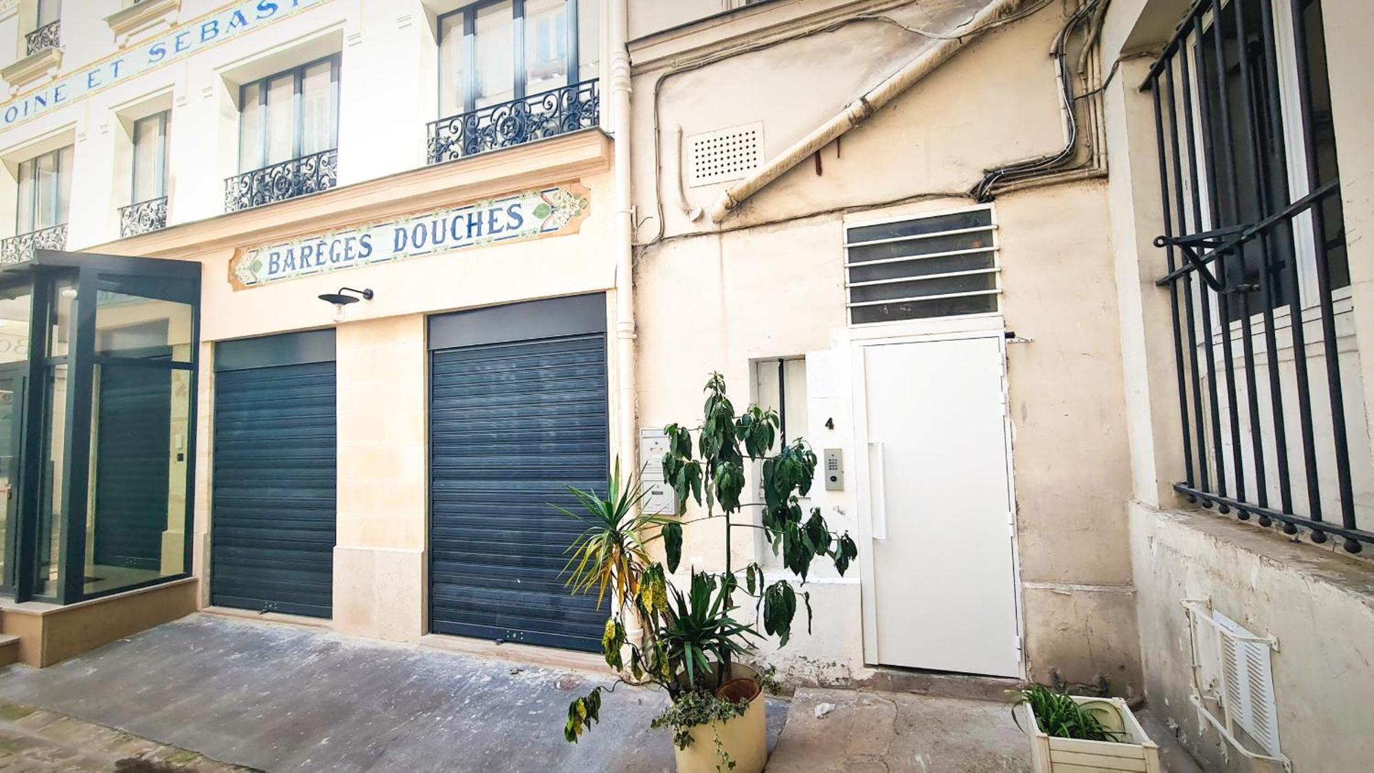 81 - Luxe Sebastopol Apartment Paris